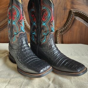 Black Cowboy Boots with Red and Blue Embroidery